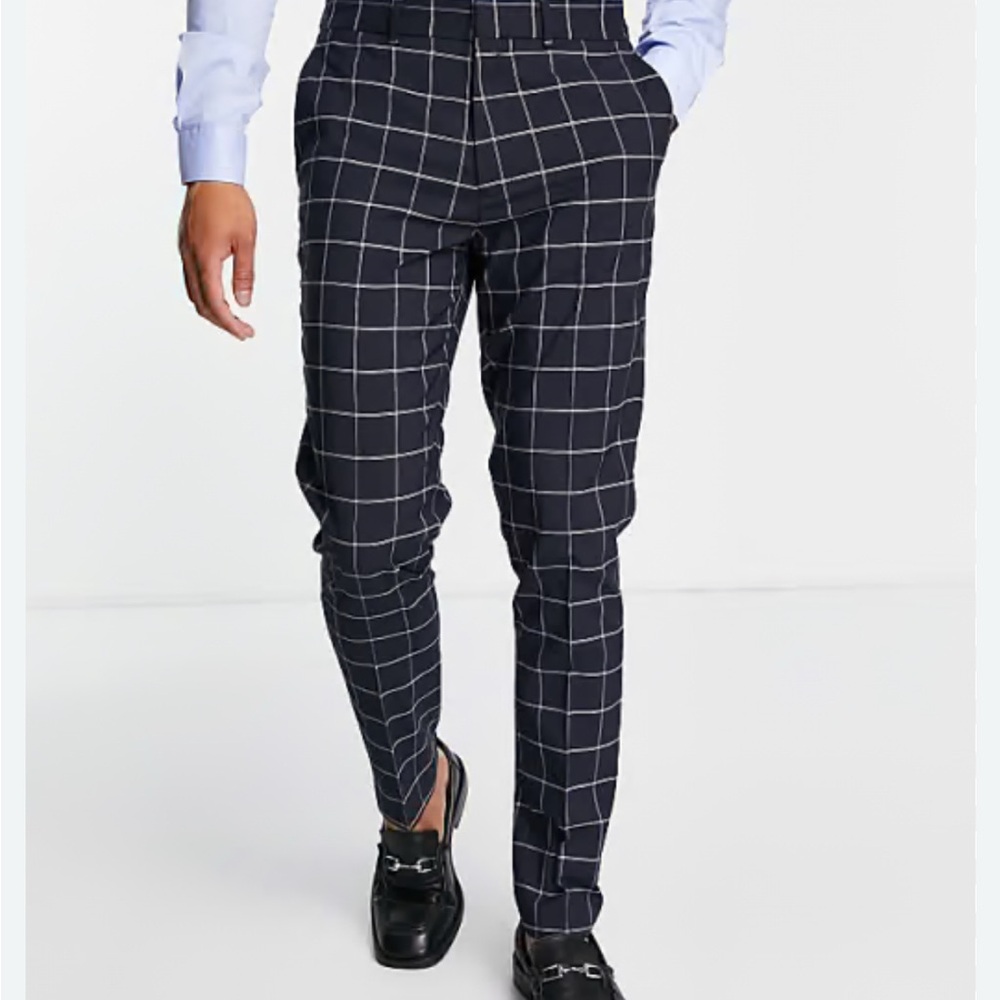 Men's ASOS Navy Checkered Pants. Size 31/30